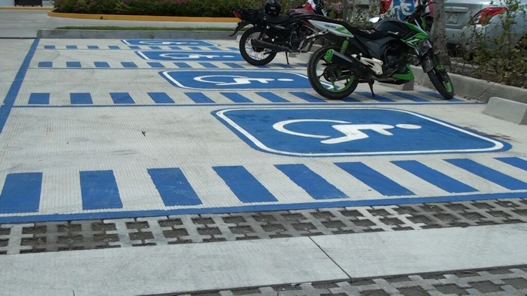 Se busca que ayuntamientos de Chiapas tengan consejos municipales con personas con discapacidad.