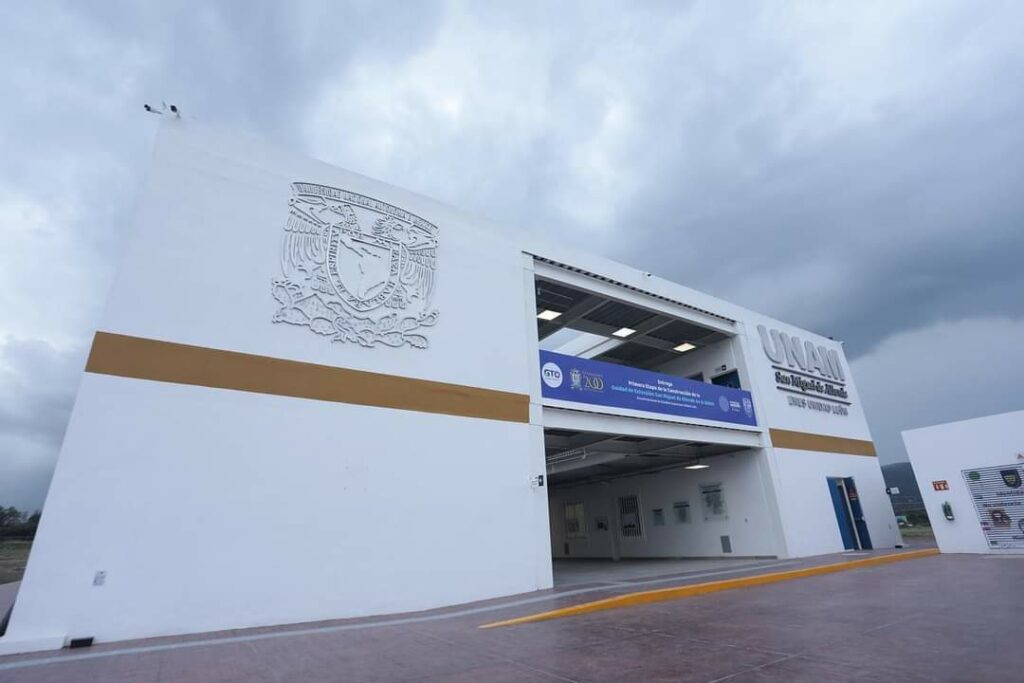 inauguran campus San Miguel de Allende