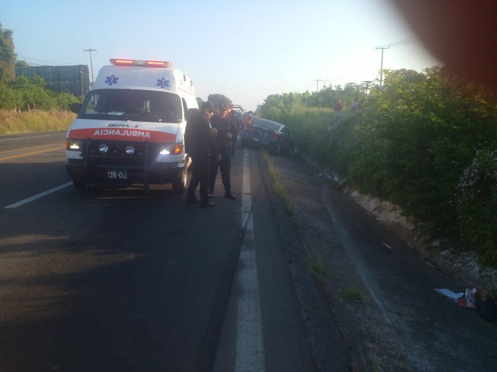 Accidente de tránsito sobre la carretera a Puerto Madero a la altura de la parada "Los Toros".