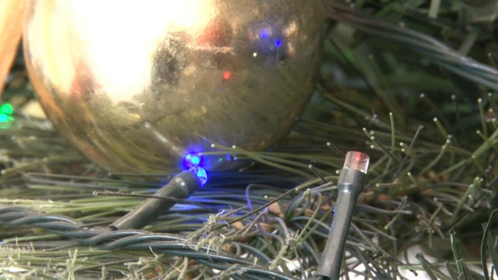 Bomberos reporta disminución de incendios por luces navideñas en periodo decembrino.