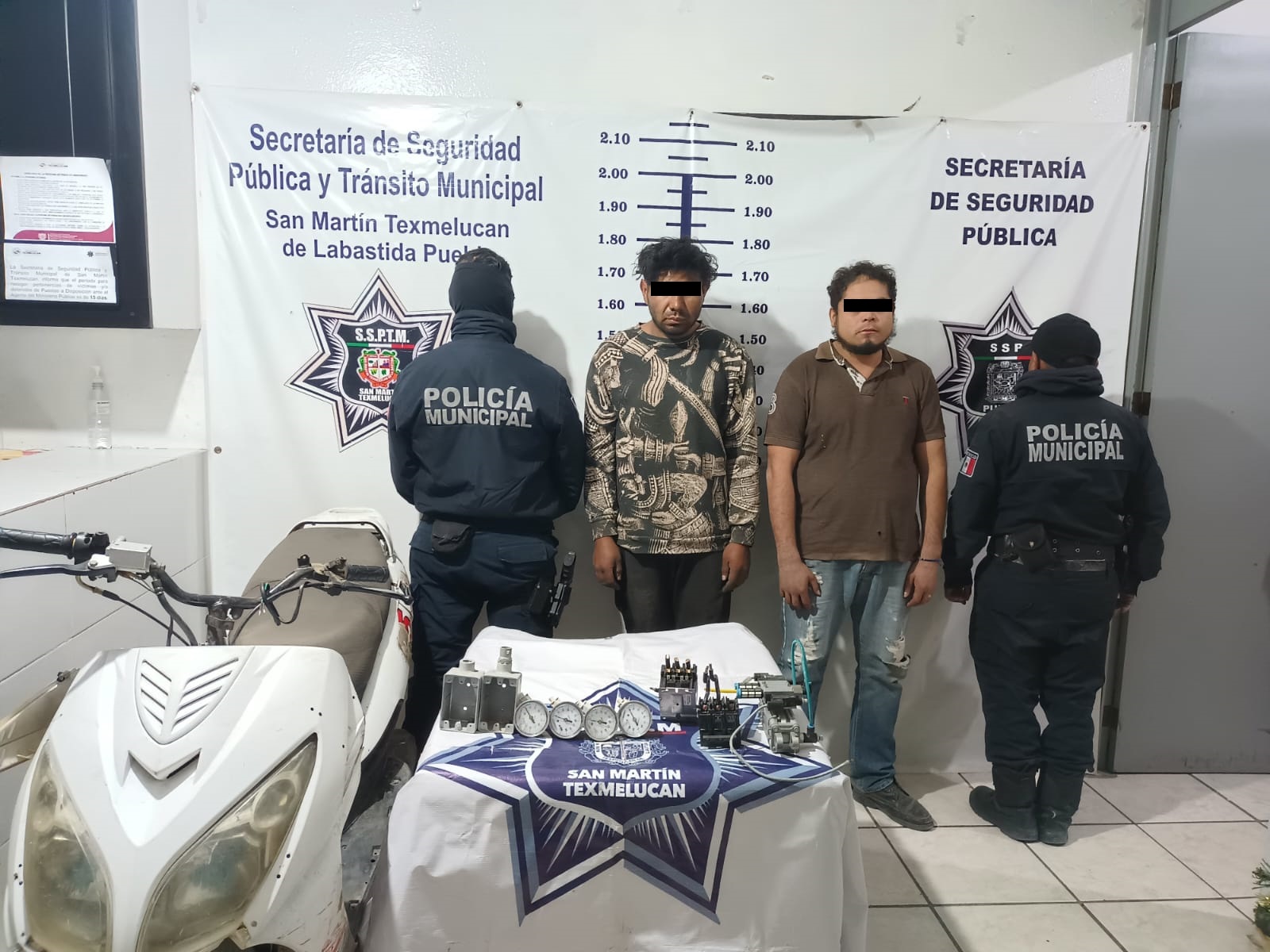 Detienen a dos sujetos por robo en San Martín Texmelucan