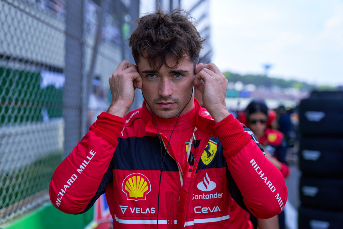 Charles Leclerc y la llegada de Lewis Hamilton a Ferrari: ¿un obstáculo o una oportunidad?