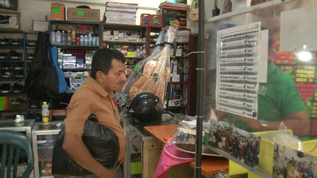 Comercios de electrónica han perdido clientela de guatemalteca por candados migratorios.